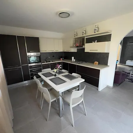 Casa Claudia D'idro *